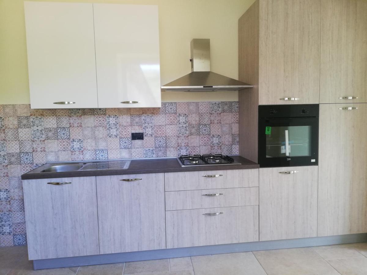 La Torretta Di Piero Con Terrazzi E Parcheggio Privato Citra Zero Zero Ottanta 31Lst0282 Apartment Imperia Luaran gambar